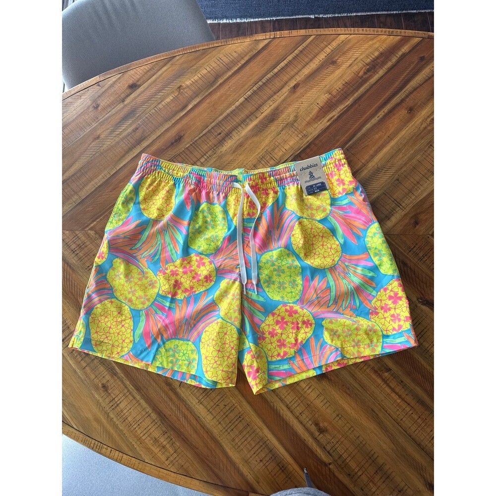 Chubbies Men’s Swim Trunks XXL NWT 5.5” Inseam Mesh Lined Summer Beach Shorts